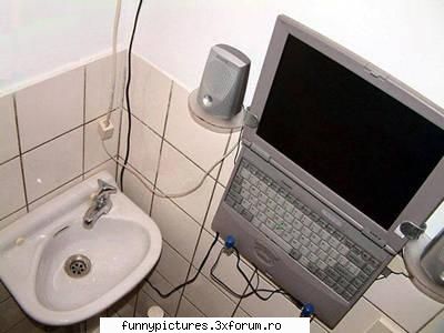 Calculatoare - Poze sau alte chestii cu calculatoare - Funny Pictures